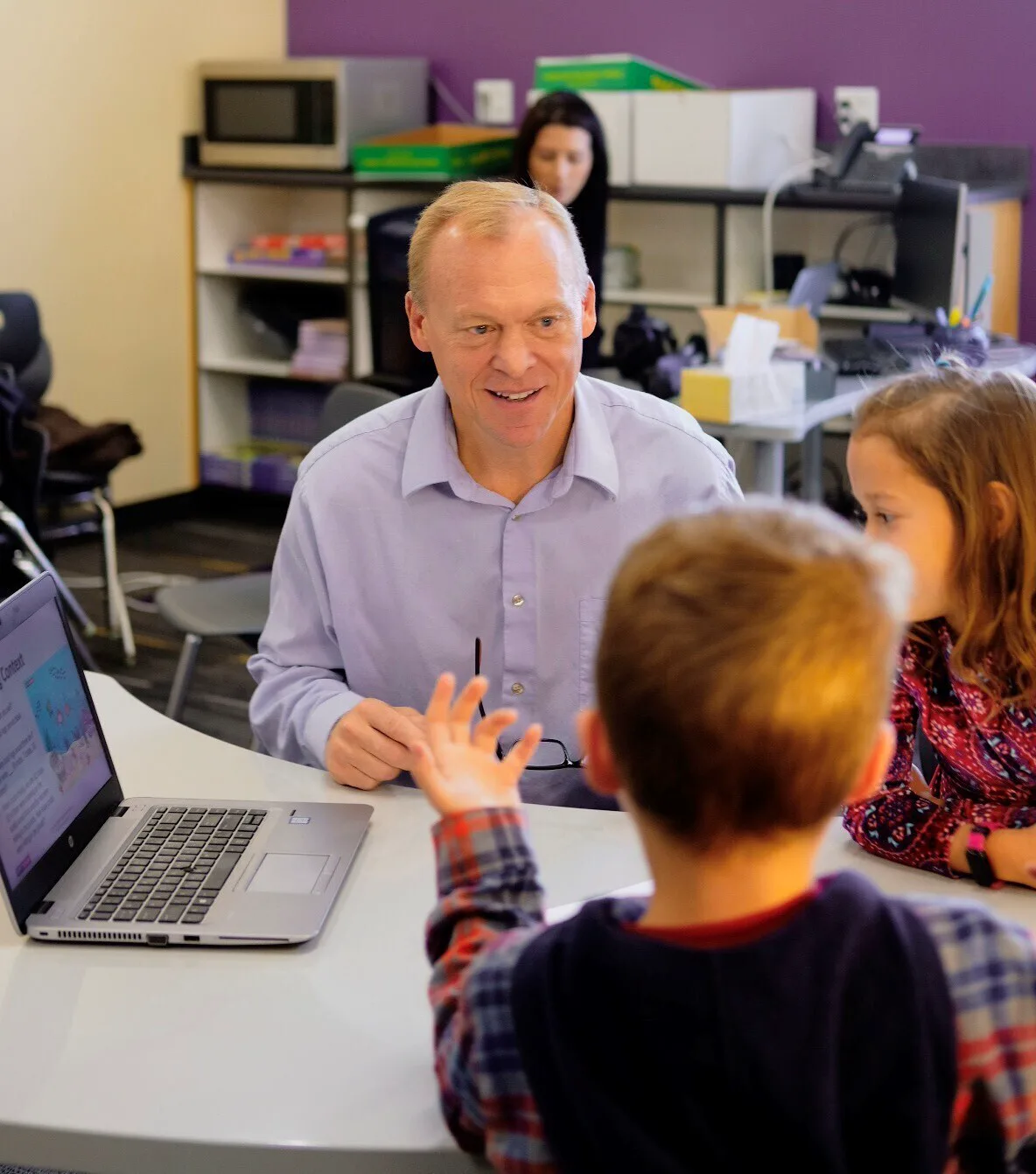 Dr. Brendefur working one-on-one with a student